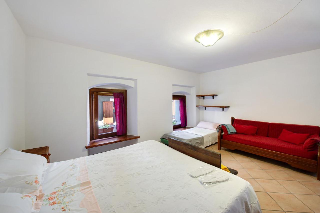 Alla Meridiana Bard Esterno foto